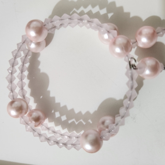 Hand Crafted Faux Pearl and Crystal Bracelet Pink Memory Wire Wrap Bead Charms - Picture 4 of 7